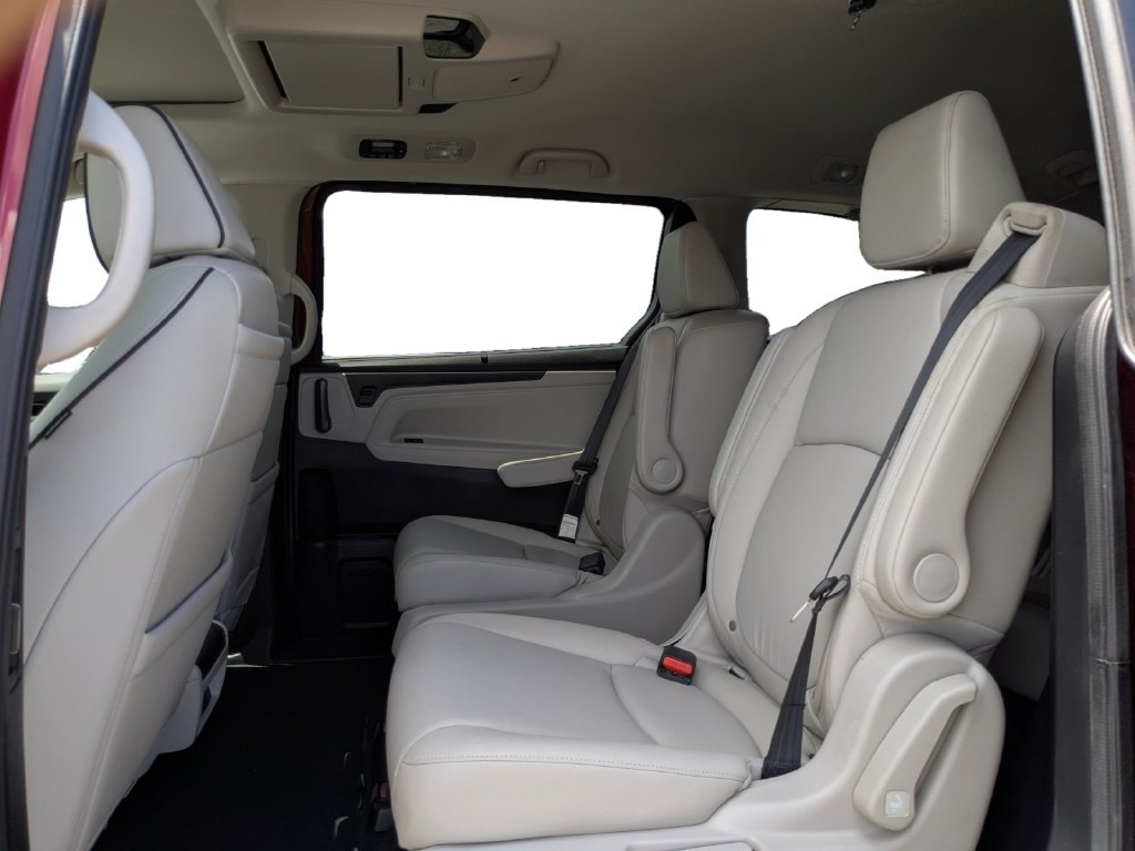 Used 2025 Honda Odyssey Touring image 18
