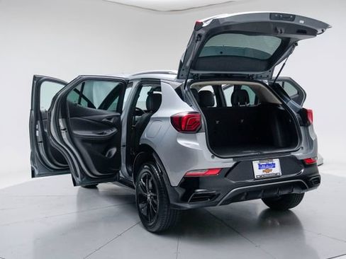 Used 2024 Buick Encore GX Sport Touring AWD/4WD image 20