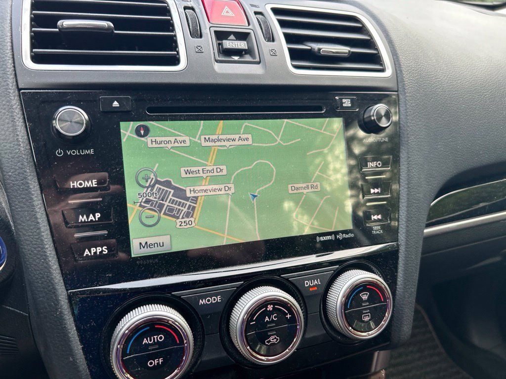 Used 2018 Subaru Forester 2.5i Touring AWD/4WD image 19