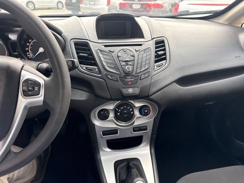 Used 2018 Ford Fiesta SE FWD image 14