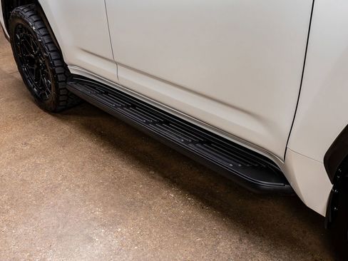 Used 2025 Lexus LX 700h Overtrail w/ Accessory Package (Z1) image 12