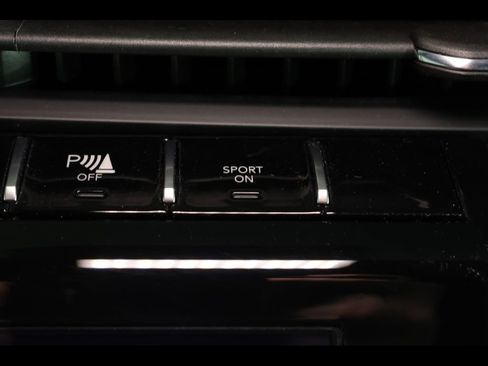 Used 2024 Jeep Grand Cherokee Altitude AWD/4WD image 26