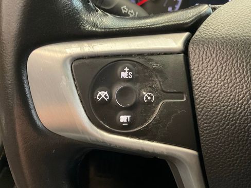 Used 2018 GMC Terrain SLE w/ Driver Convenience Package image 12