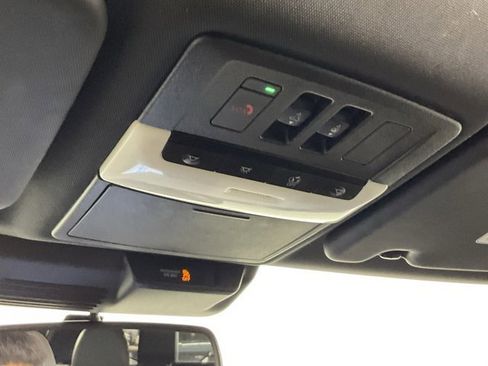 Used 2022 Mitsubishi Outlander SEL image 30