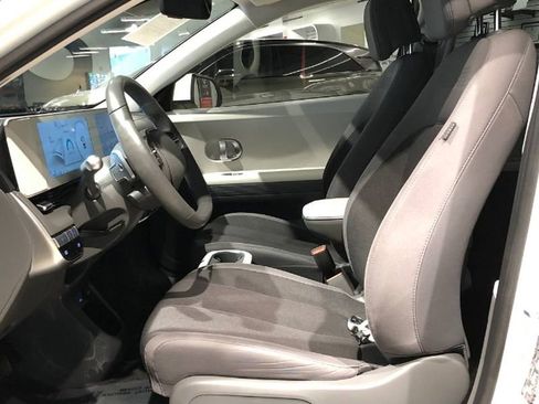 Used 2024 Hyundai Ioniq 5 SEL image 21