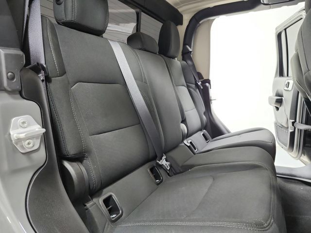 Used 2022 Jeep Gladiator Sport AWD/4WD image 36