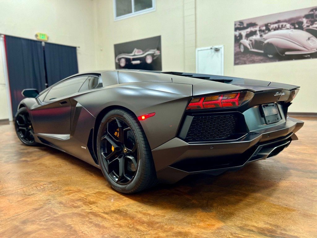 Used 2012 Lamborghini Aventador LP 700-4 AWD/4WD image 11