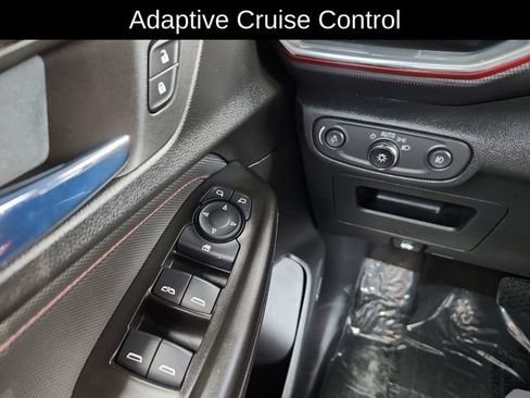 Used 2023 Chevrolet TrailBlazer RS w/ Technology Package FWD image 36