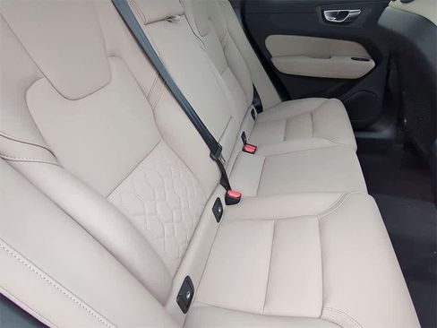 New 2026 Volvo XC60 B5 Plus w/ Protection Package Premier image 20