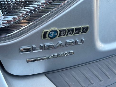 Used 2011 Subaru Impreza WRX Hatchback w/ Popular Equipment Group 3B image 5