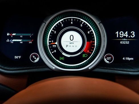 Used 2019 Aston Martin DB11 Volante image 43