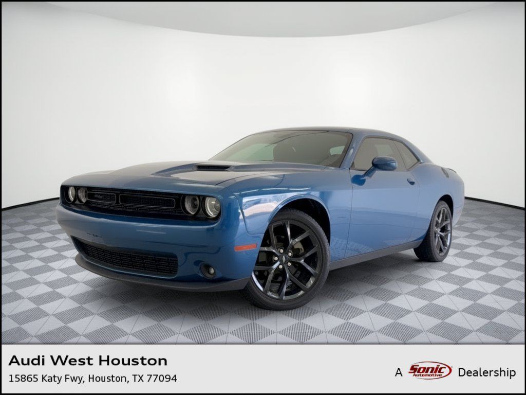 Used 2022 Dodge Challenger SXT w/ Blacktop Package RWD image 1