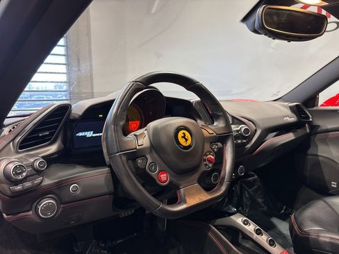 Used 2018 Ferrari 488 Spider image 22