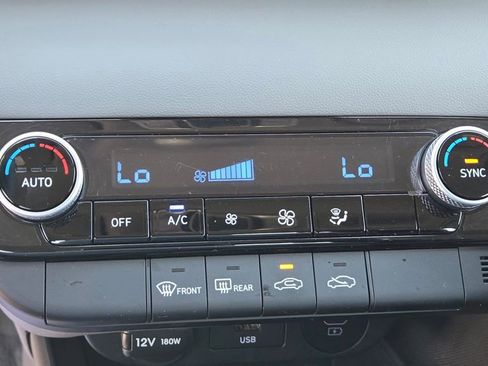 Certified 2025 Hyundai Elantra Hybrid FWD image 22