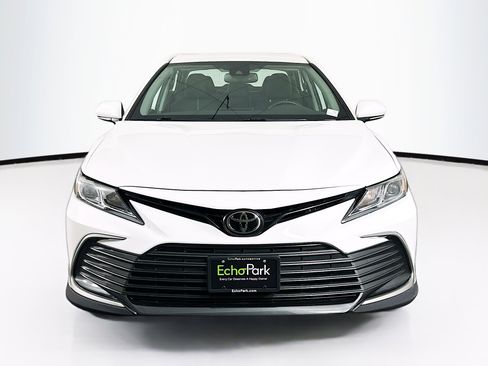 Used 2023 Toyota Camry LE w/ Convenience Package FWD image 2