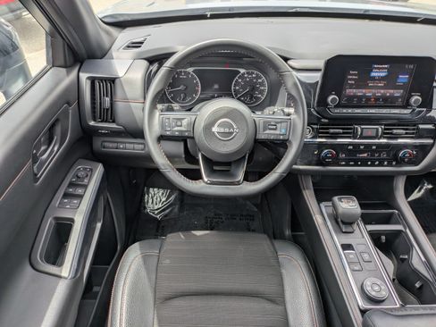 Used 2024 Nissan Pathfinder Rock Creek AWD/4WD image 14