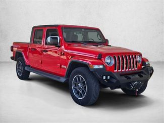 Used 2020 Jeep Gladiator Overland video 3