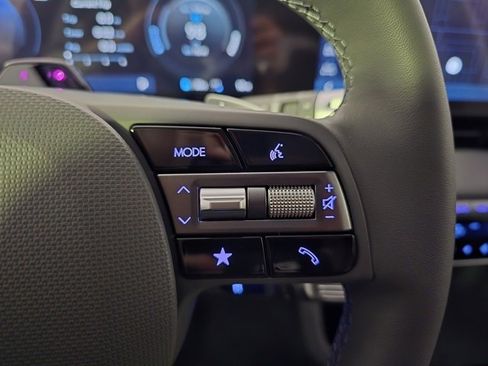 New 2025 Hyundai Ioniq 5 SEL image 19