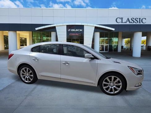 Used 2015 Buick LaCrosse Premium w/ Driver Confidence Package #1 FWD image 9