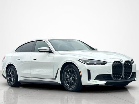 Used 2023 BMW i4 eDrive35 w/ Premium Package RWD image 7