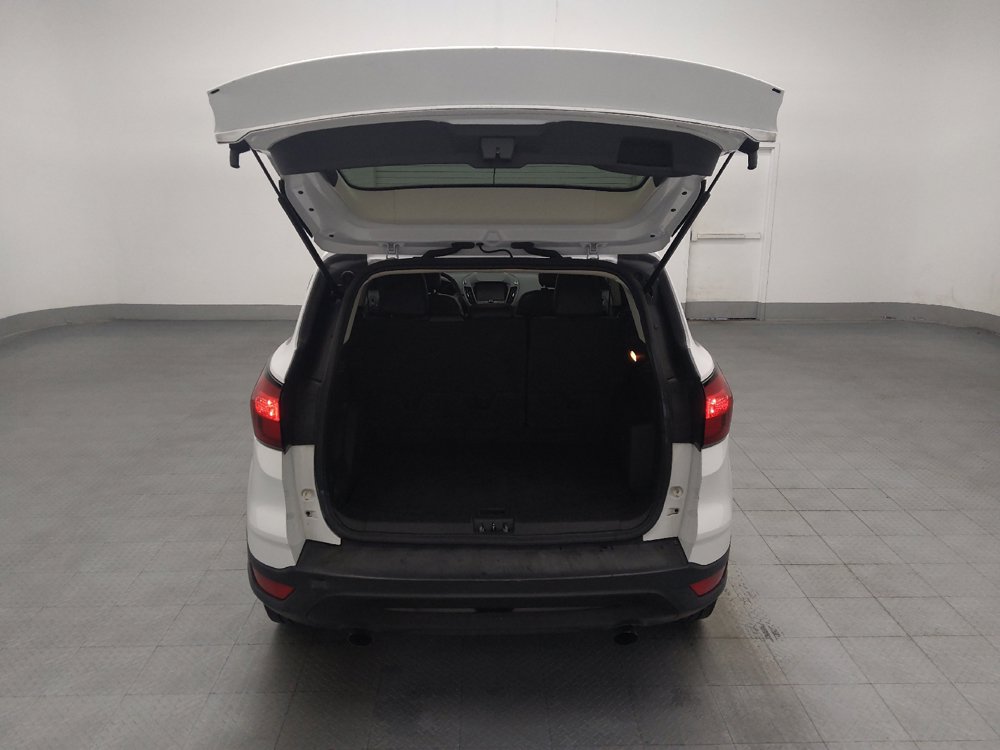 Used 2019 Ford Escape SE FWD image 29