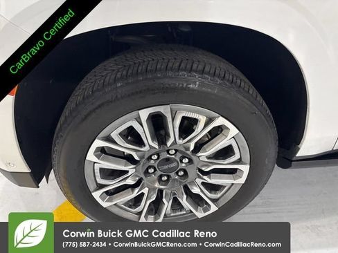 Certified 2024 GMC Yukon Denali Ultimate w/ LPO, Floor Liner Package AWD/4WD image 46