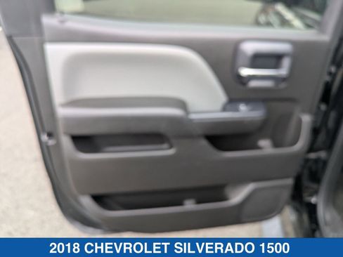 Used 2018 Chevrolet Silverado 1500 Custom w/ Custom Value Package AWD/4WD image 27
