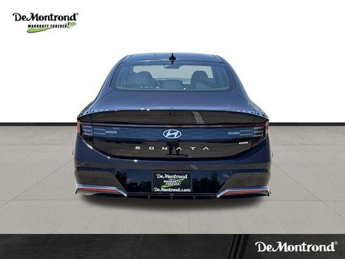 New 2025 Hyundai Sonata Limited image 6