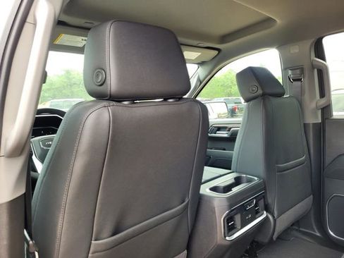 New 2026 GMC Sierra 1500 SLT AWD/4WD image 26