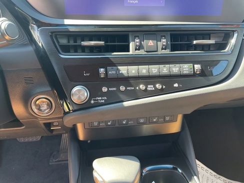 New 2025 Lexus ES 350 Ultra Luxury image 21