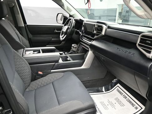 Used 2023 Toyota Tundra SR5 w/ SR5 Convenience Package AWD/4WD image 33