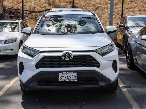 Used 2021 Toyota RAV4 LE w/ Carpet Mat Package (TMS) FWD image 2