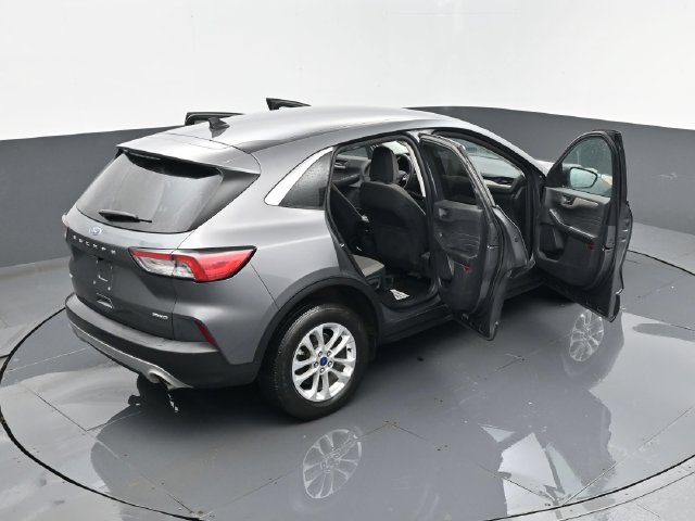 Used 2022 Ford Escape SE w/ Cold Weather Package AWD/4WD image 24
