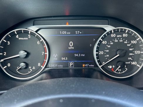 Used 2024 Nissan Altima 2.5 SR image 11