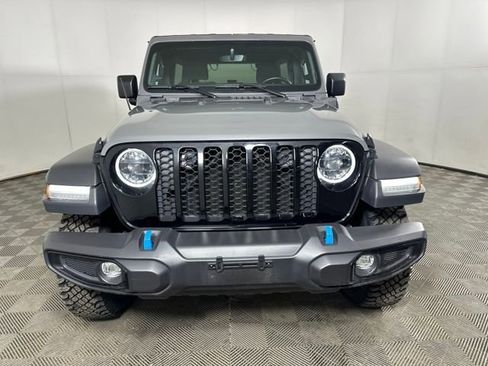 Used 2023 Jeep Wrangler Unlimited w/ Cold Weather Group AWD/4WD image 8