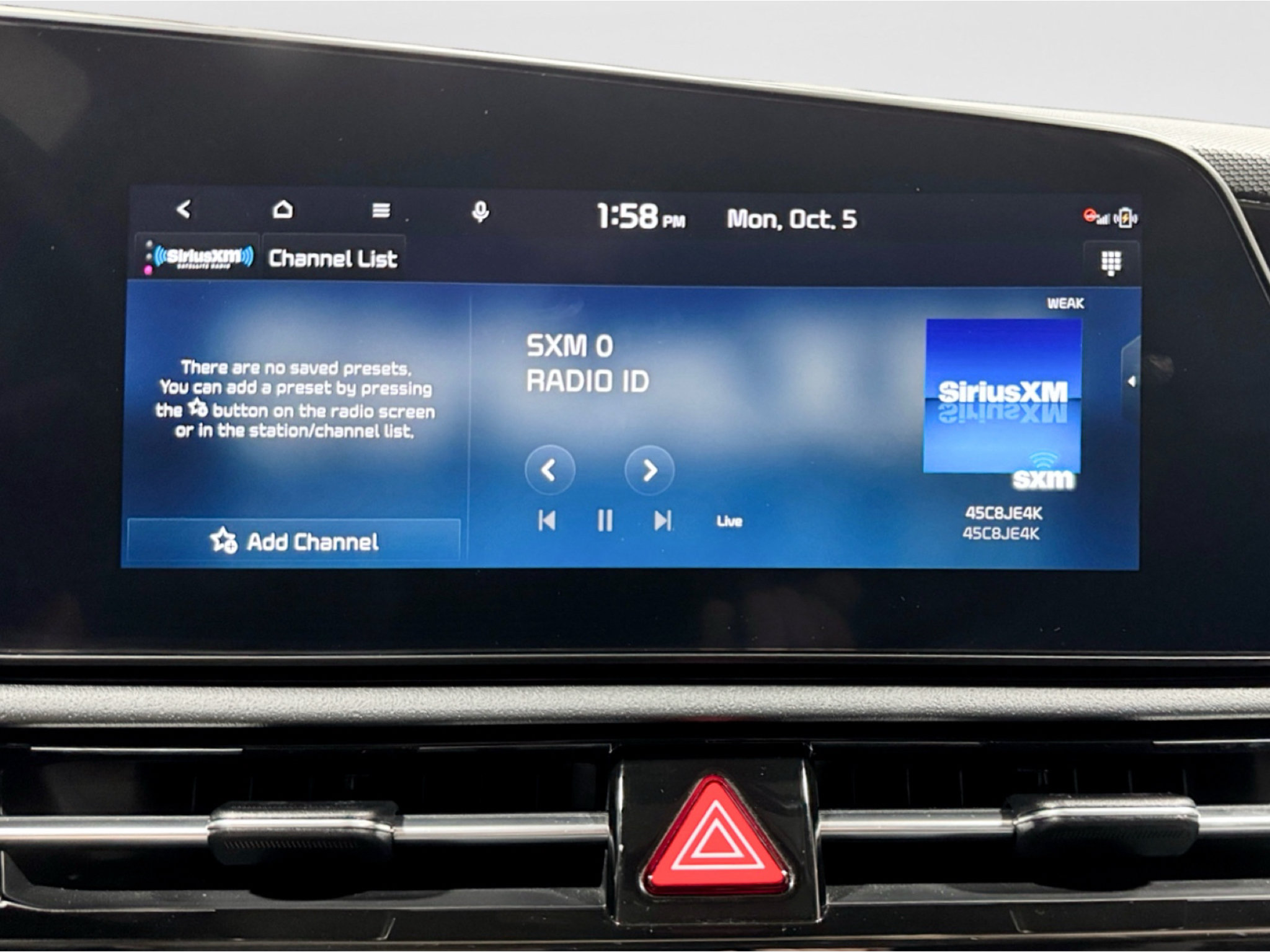 Used 2023 Kia Niro Wave w/ Wave Preserve Package FWD image 12