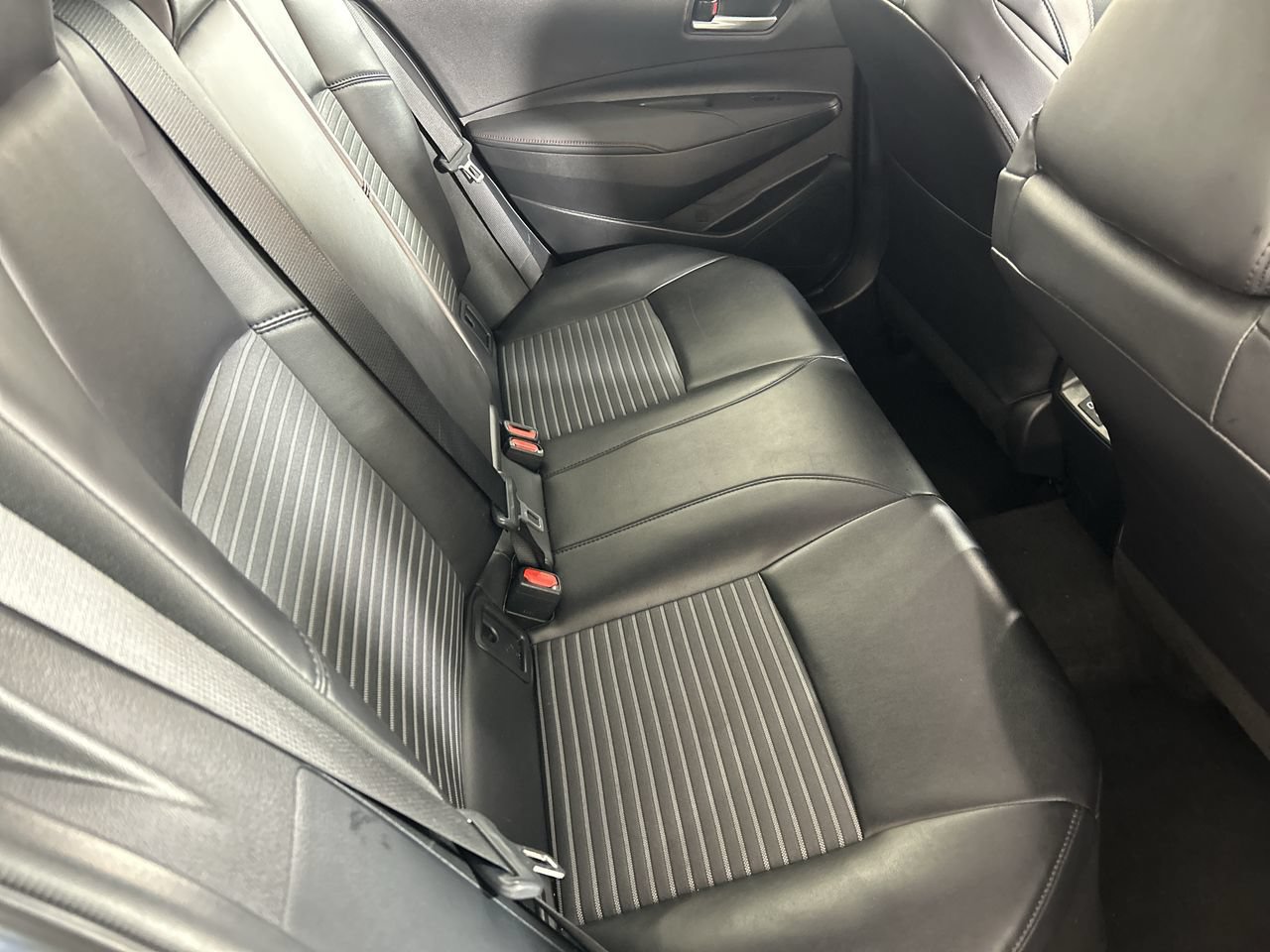 Used 2024 Toyota Corolla XSE FWD image 26