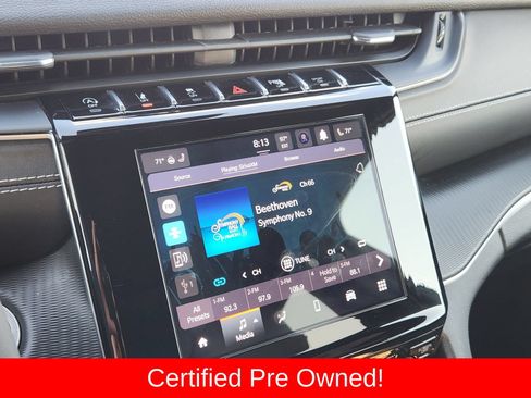 Used 2023 Jeep Grand Cherokee L Laredo AWD/4WD image 24