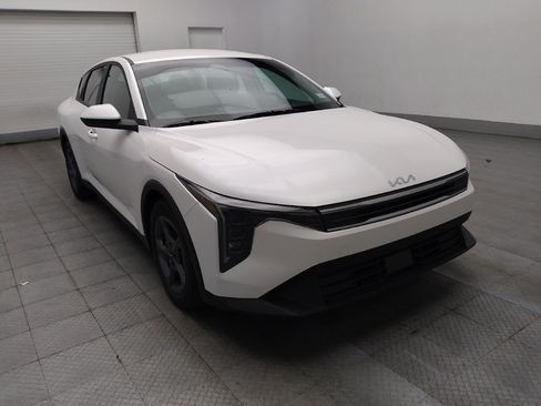 Used 2025 Kia K4 FWD image 13