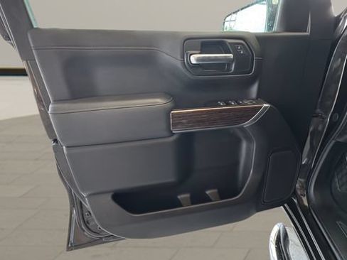 Used 2019 GMC Sierra 1500 SLE w/ Preferred Package AWD/4WD image 7