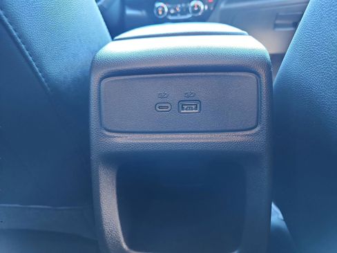 Used 2025 Chevrolet Trax LT w/ Driver Confidence Package image 22