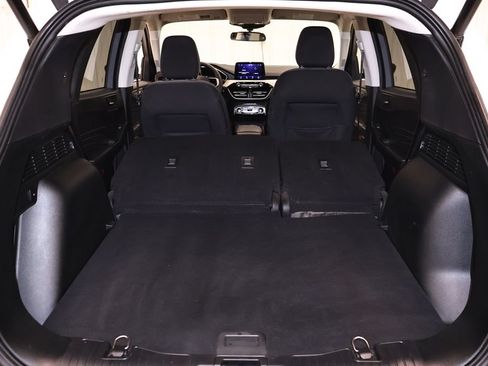 Certified 2022 Ford Escape SE w/ SE Sport Appearance Package AWD/4WD image 33