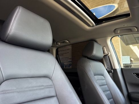 Certified 2026 Honda CR-V EX-L image 17