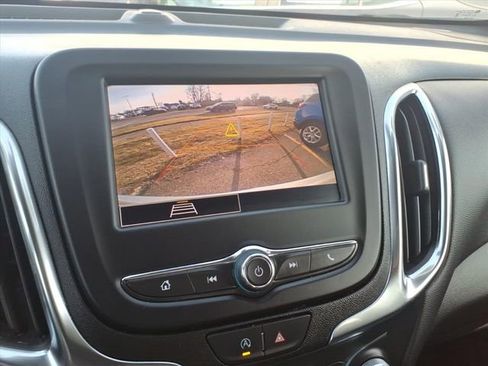 Certified 2024 Chevrolet Equinox LT w/ LPO, Floor Liner Package image 17