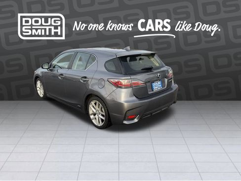 Used 2017 Lexus CT 200h w/ Seat Comfort Package image 3