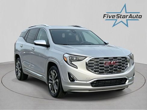 Used 2019 GMC Terrain Denali w/ Driver Alert Package II image 1