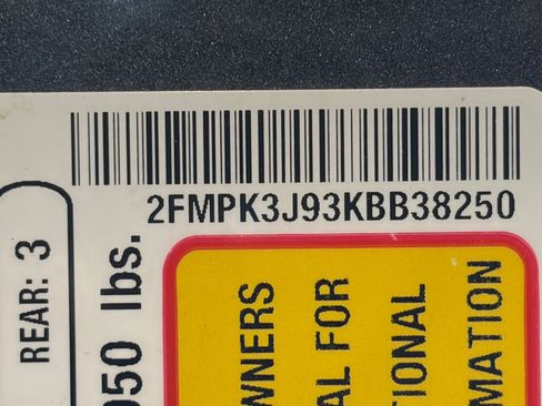 Used 2019 Ford Edge SEL w/ Equipment Group 201A FWD image 33