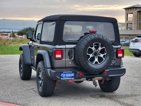 Used 2019 Jeep Wrangler Rubicon image 4