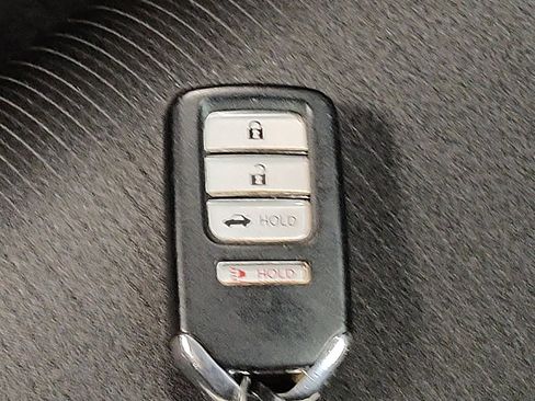 Used 2019 Honda Accord Sport image 32