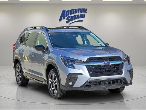Used 2025 Subaru Ascent Limited AWD/4WD image 1